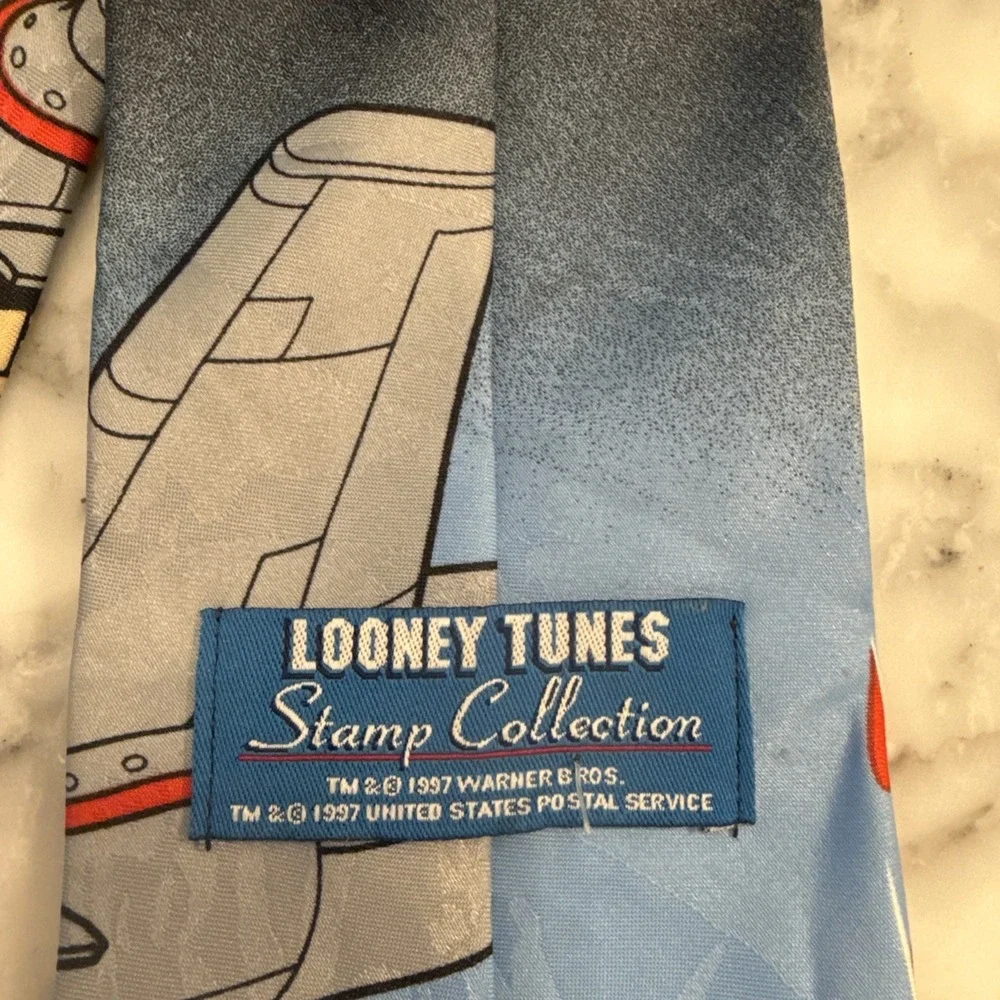 Looney Tunes Stamp Collection 1997 Character Cartoon Neck Tie 57 X 4 Made In USA